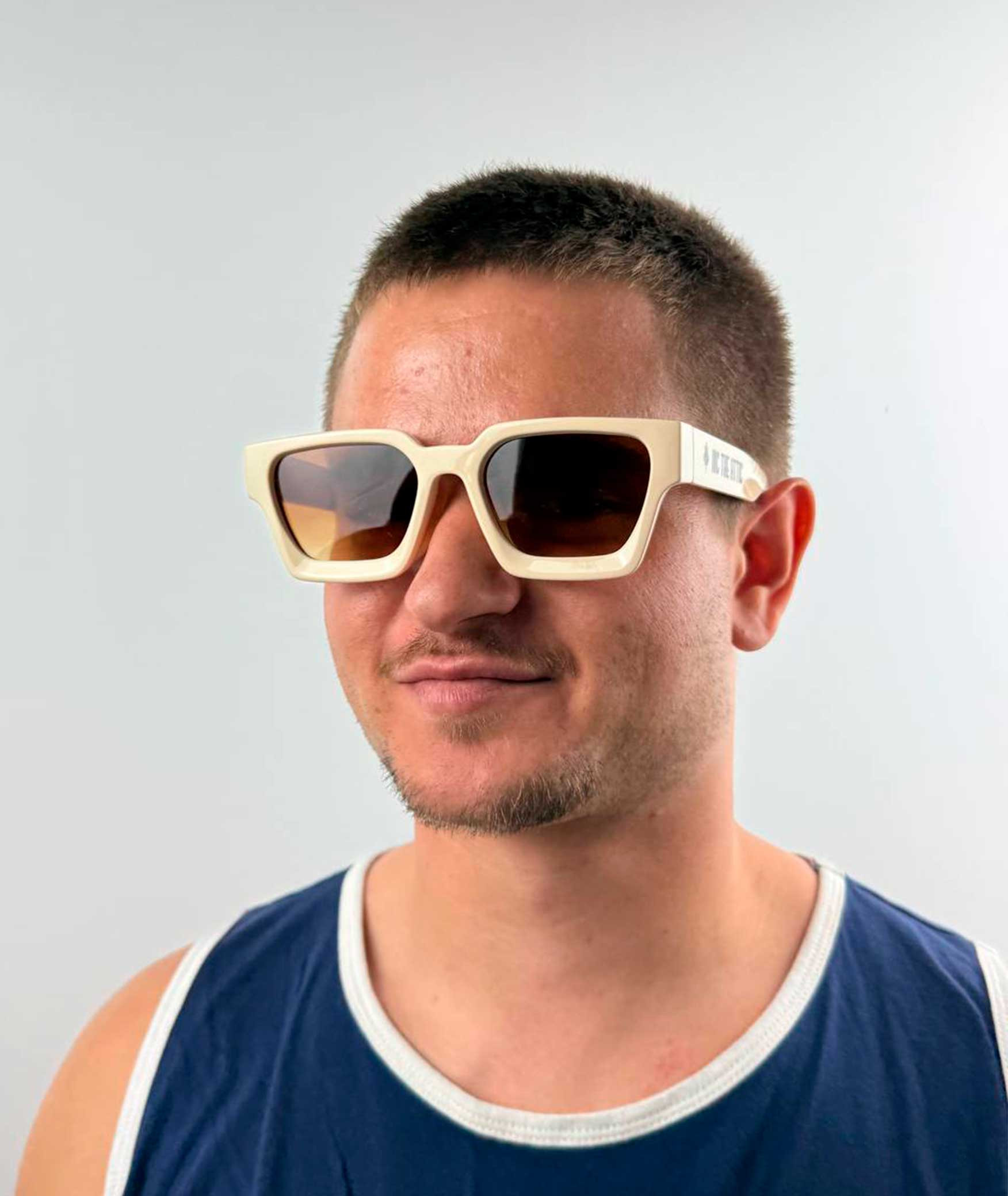 Gafas de sol V4 – Summer Collection | INC The Attic Sevilla