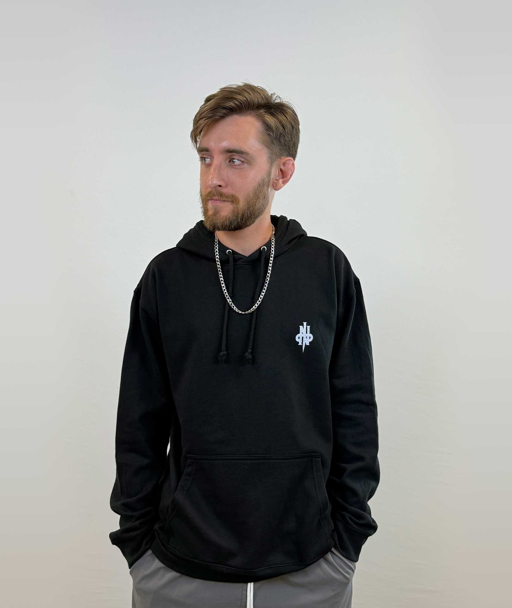 Sudadera Urbana DNB Negra – OG Collection | INC The Attic Sevilla