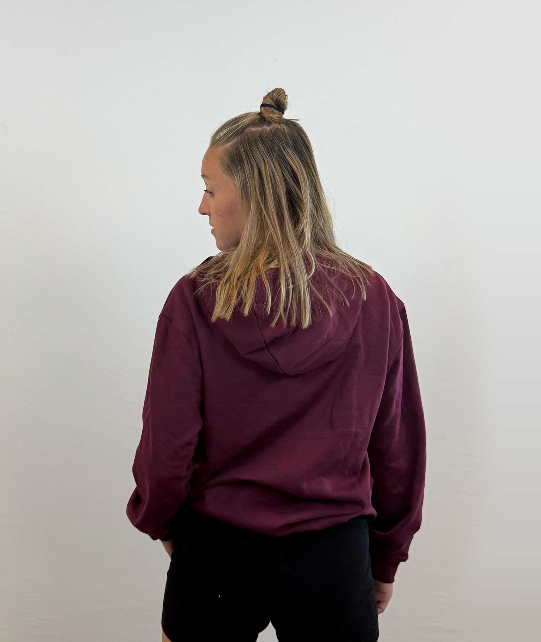 Sudadera Clásica Burdeos – OG Collection | INC The Attic Sevilla