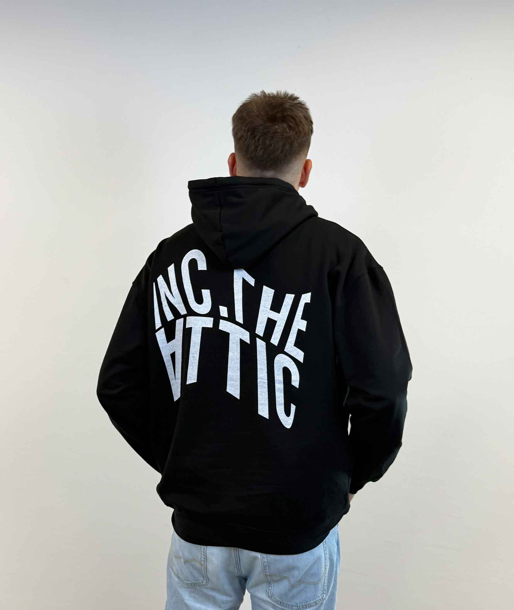 Sudadera Urbana INC Negra – OG Collection | INC The Attic Sevilla